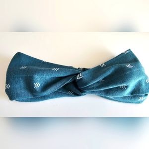 Handmade twist headband